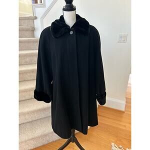 Vintage Donnybrook Black Wool Car Coat Faux Fur Trim